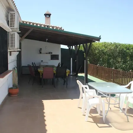Stunning Felipe, With Private Pool & Hot Tub