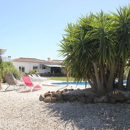 Stunning Felipe, With Private Pool & Hot Tub *